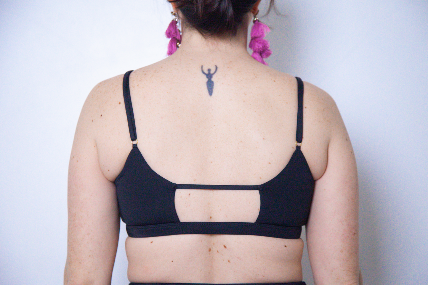 Nyx Twisted Top