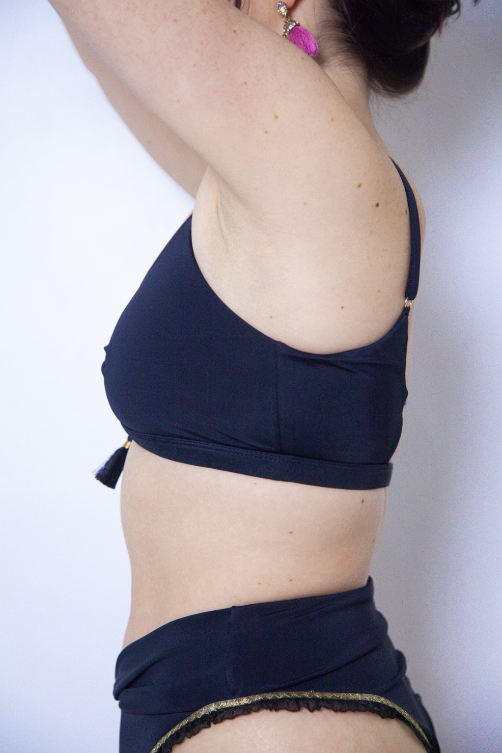 Nyx Twisted Top